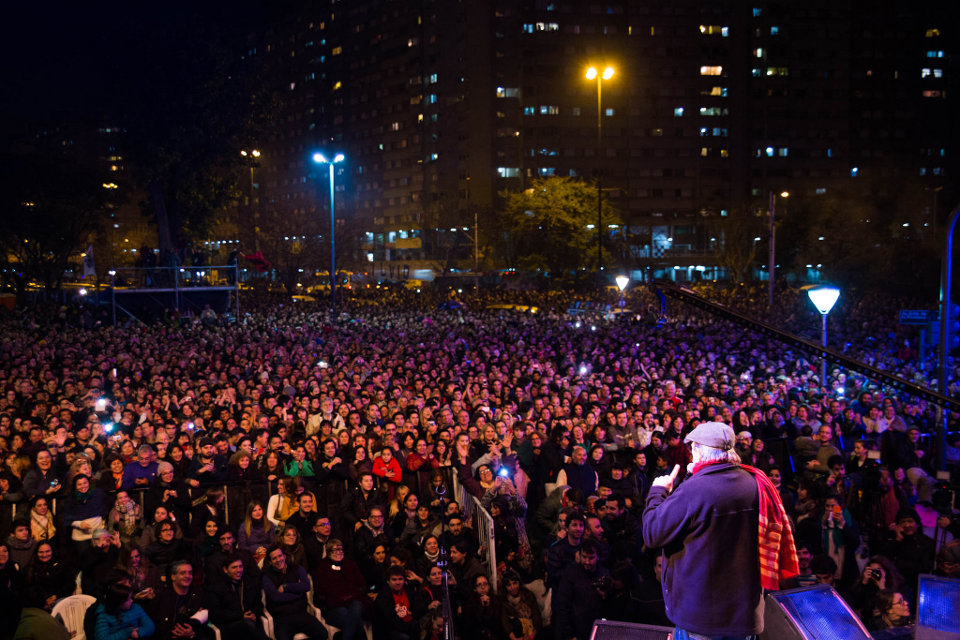 Silvio Rodríguez cerró Maravillosa Música frente a una multitud en Villa Lugano