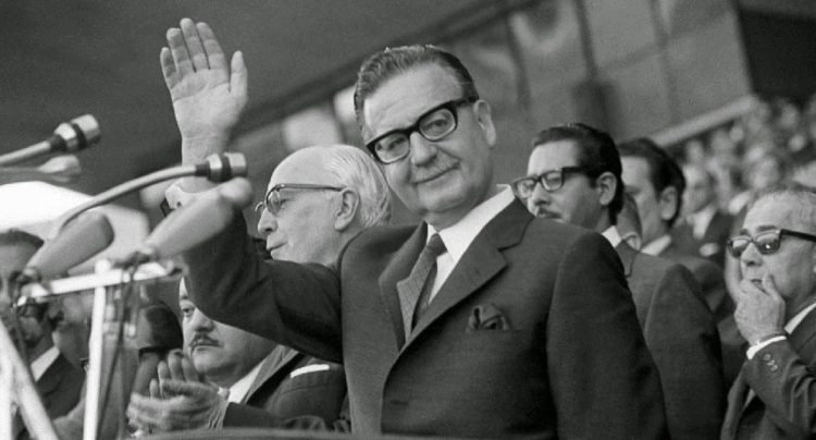 Salvador Allende, a 112 años de su nacimiento