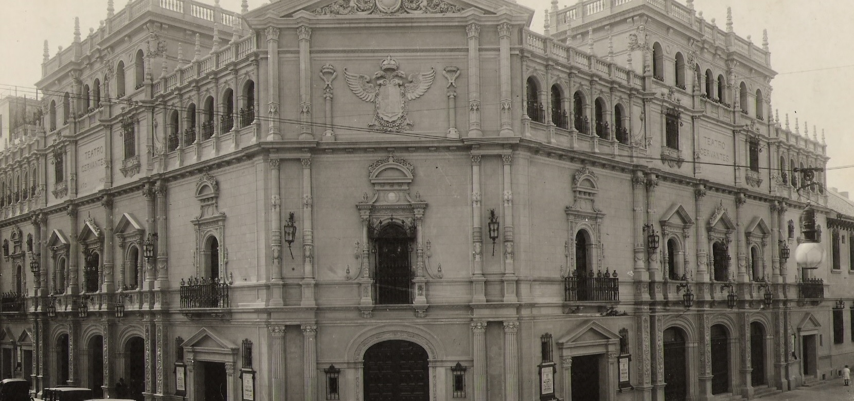 Las puertas del Teatro Cervantes vuelven a abrirse