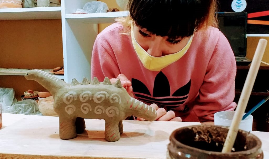 Dinopatagonia, esculturas de dinosaurios hechas por chicos y chicas durante la pandemia