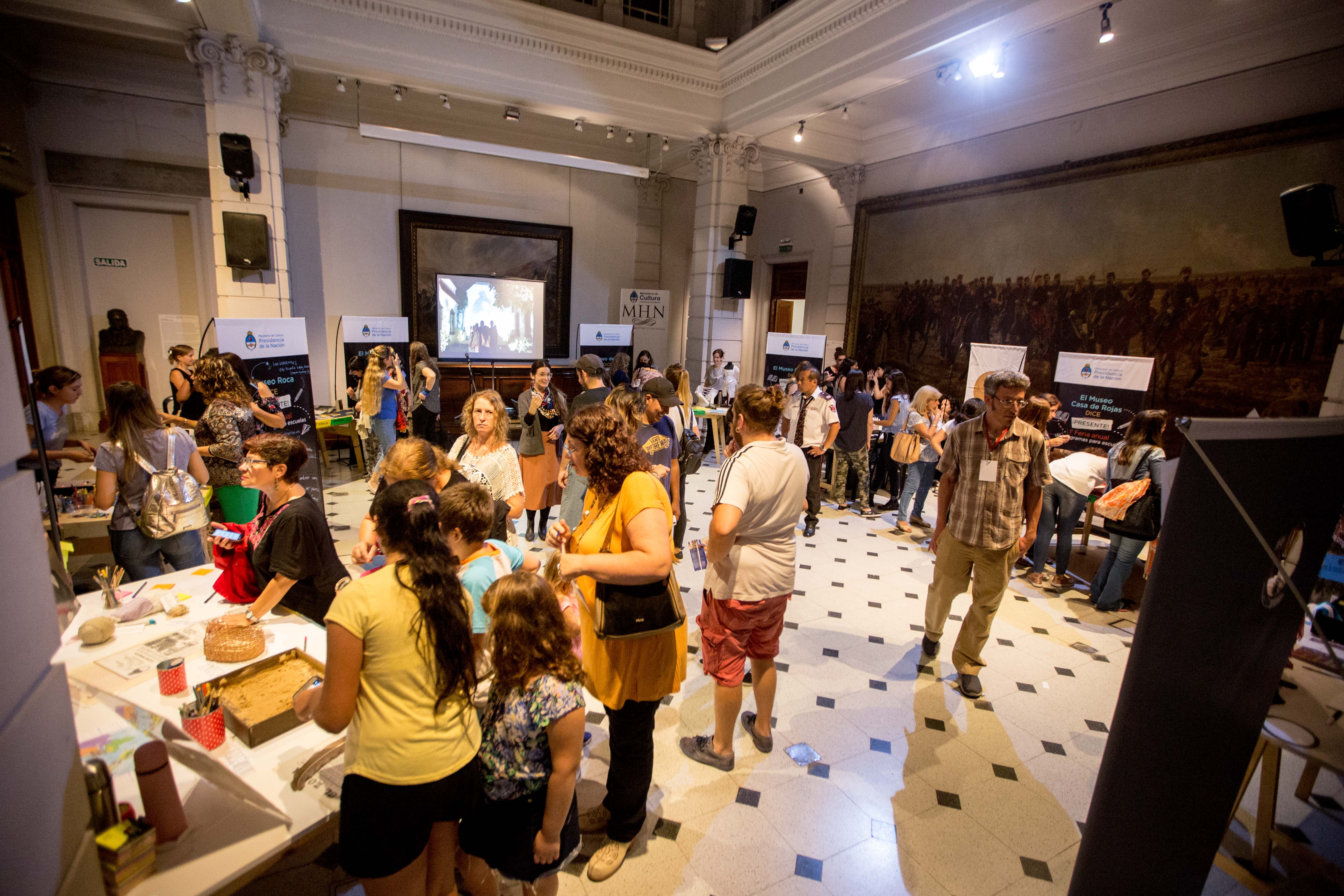 Los museos nacionales dicen ¡PRESENTE! 1ª Feria anual de programas para escuelas